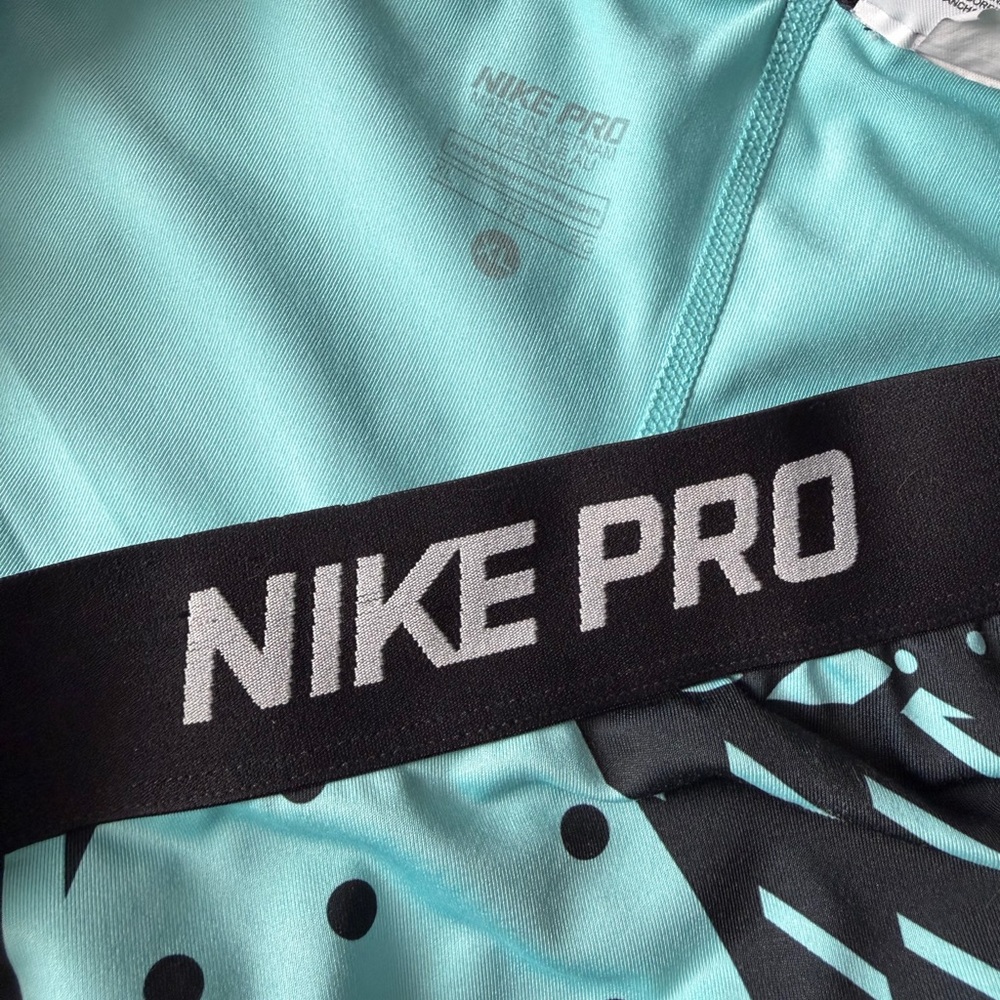 Nike Pro HyperWarm Compression 3/4 Tights | Geometric Print | Size X-Large - Picture 5 of 5
